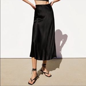 Zara Black Satin High Rise Flowy Midi Skirt XS